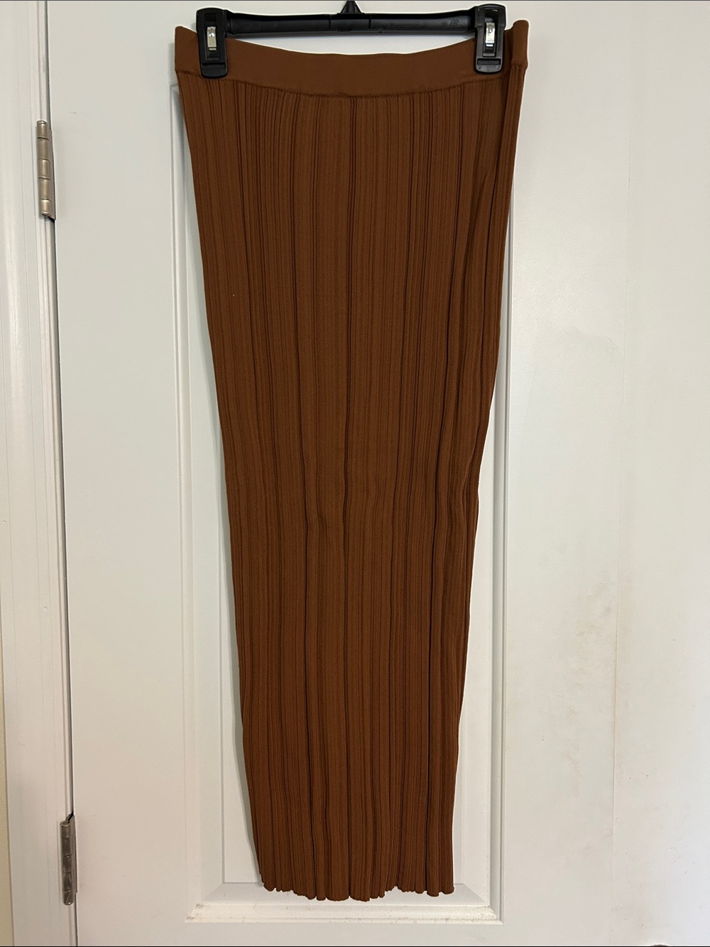 Zara Ribbed Maxi Skirt in Warm Brown - Picture 1 of 4